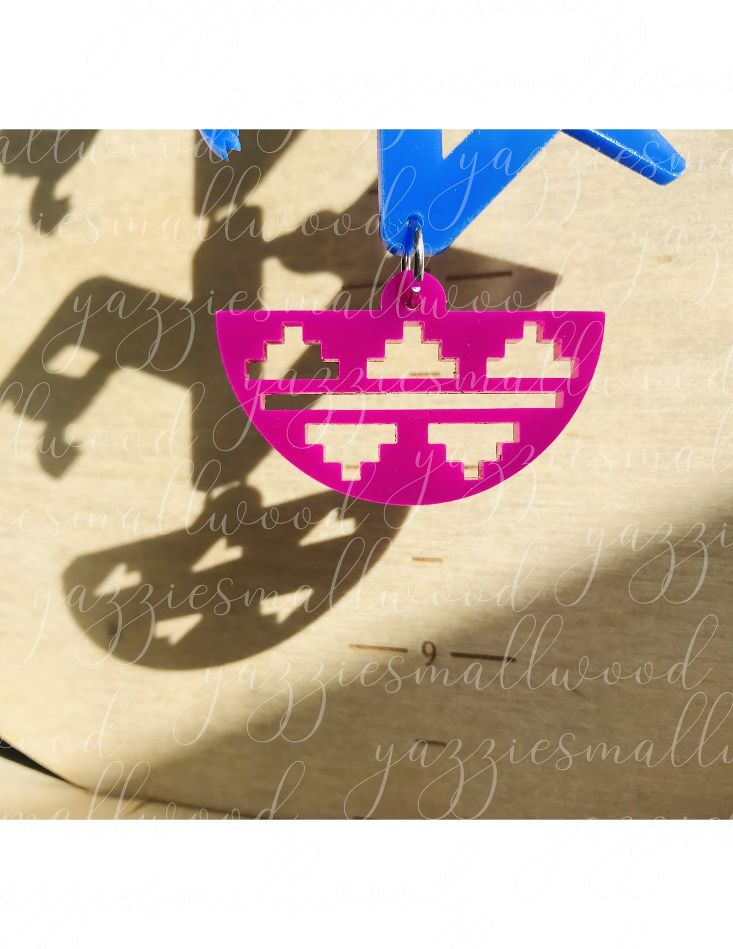 Hummingbird Cornstalk XL